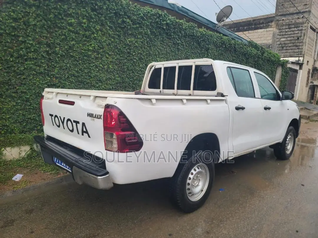 Toyota Hilux 2020 Blanc