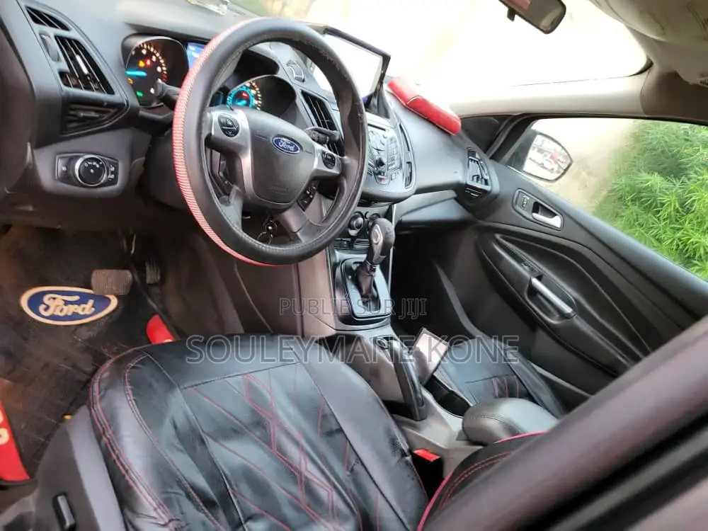 Ford Escape 2016 Noir