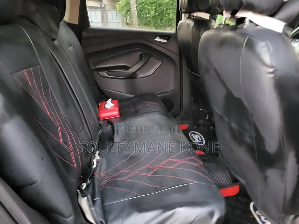 Ford Escape 2016 Noir