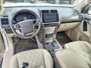 Toyota Land Cruiser Prado 2020 Blanc