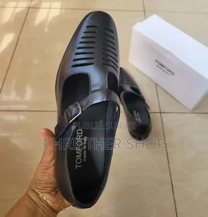 Soulier en Cuir Pour Homme, Class Et Élégant Pointure 44