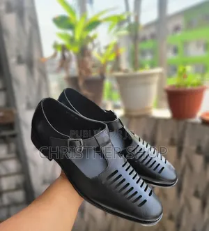 Soulier en Cuir Pour Homme, Class Et Élégant Pointure 44