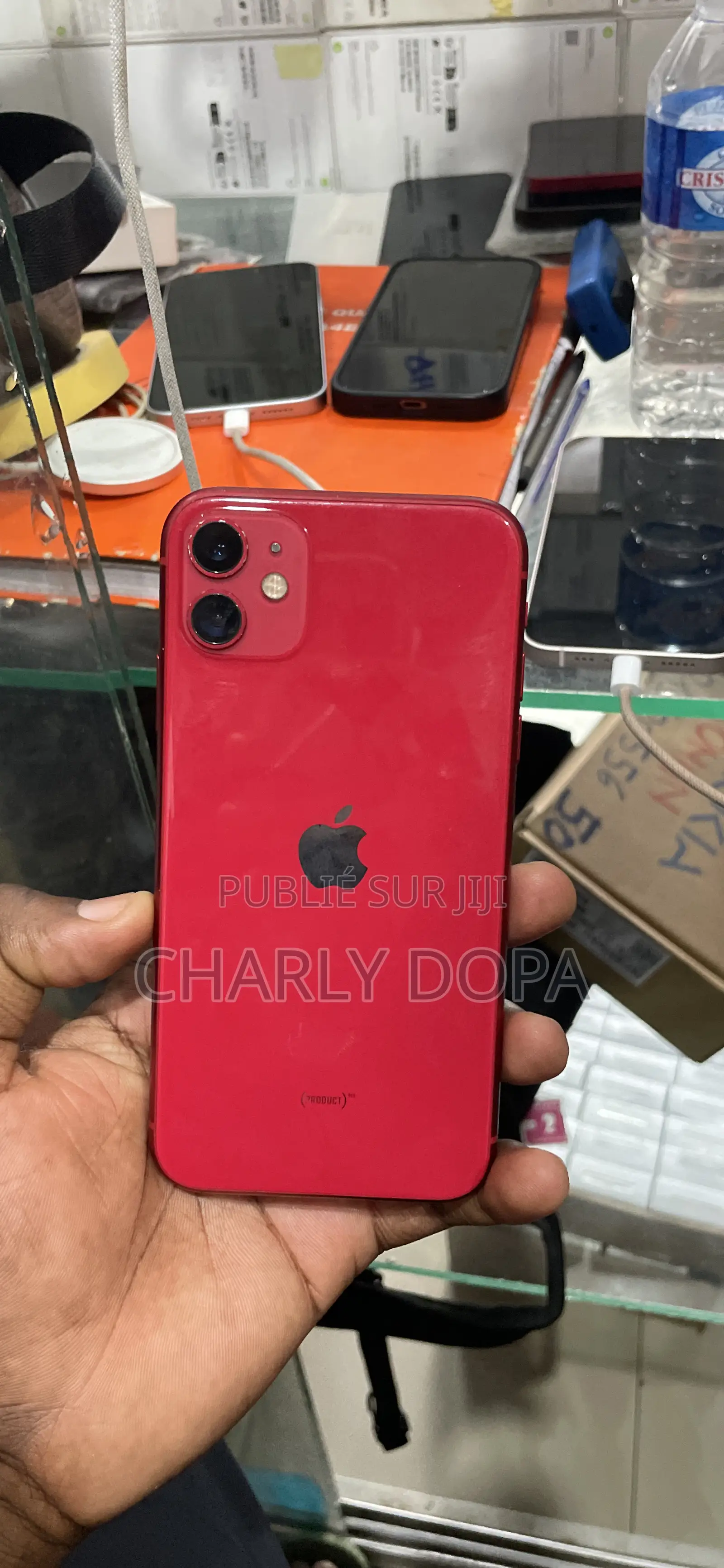 Apple iPhone 11 64 GB Rouge