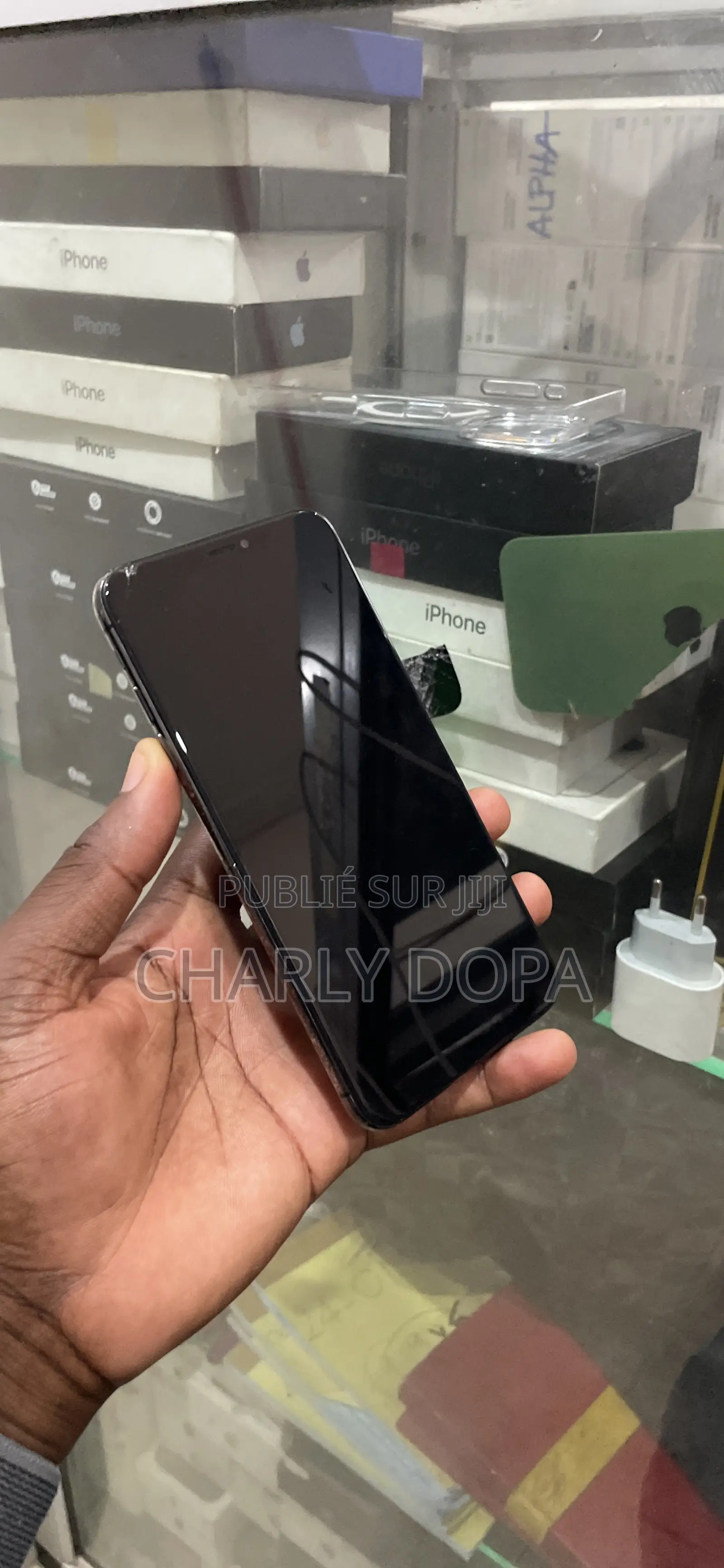 Apple iPhone XS Max 64 GB Noir