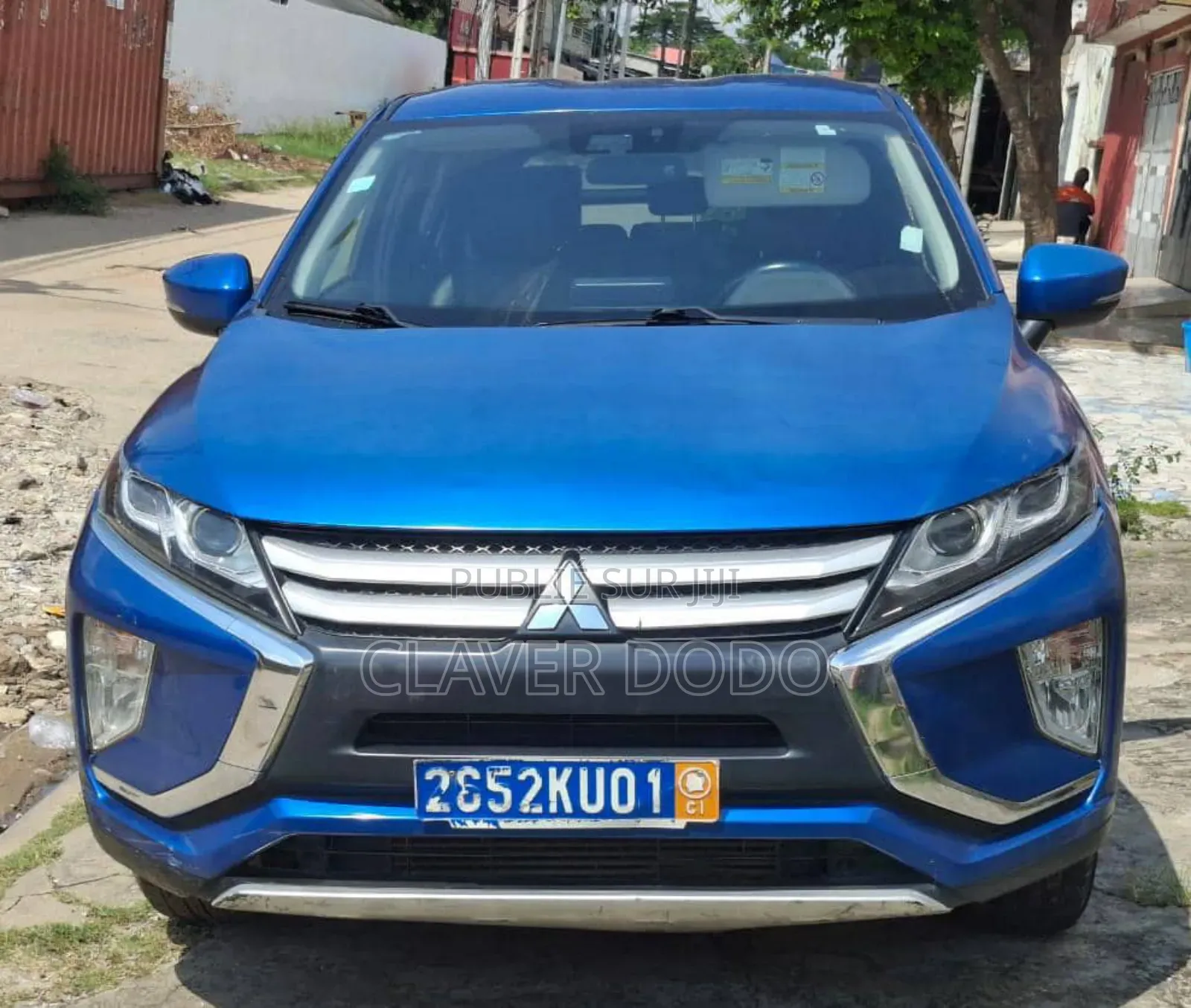 Mitsubishi Eclipse 2019 Bleu