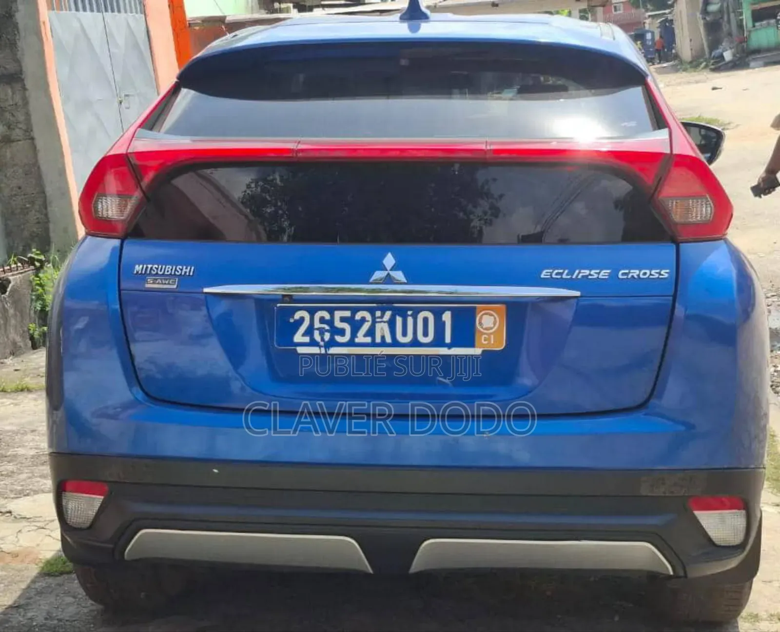 Mitsubishi Eclipse 2019 Bleu