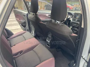 Suzuki Fronx 2025 Gris