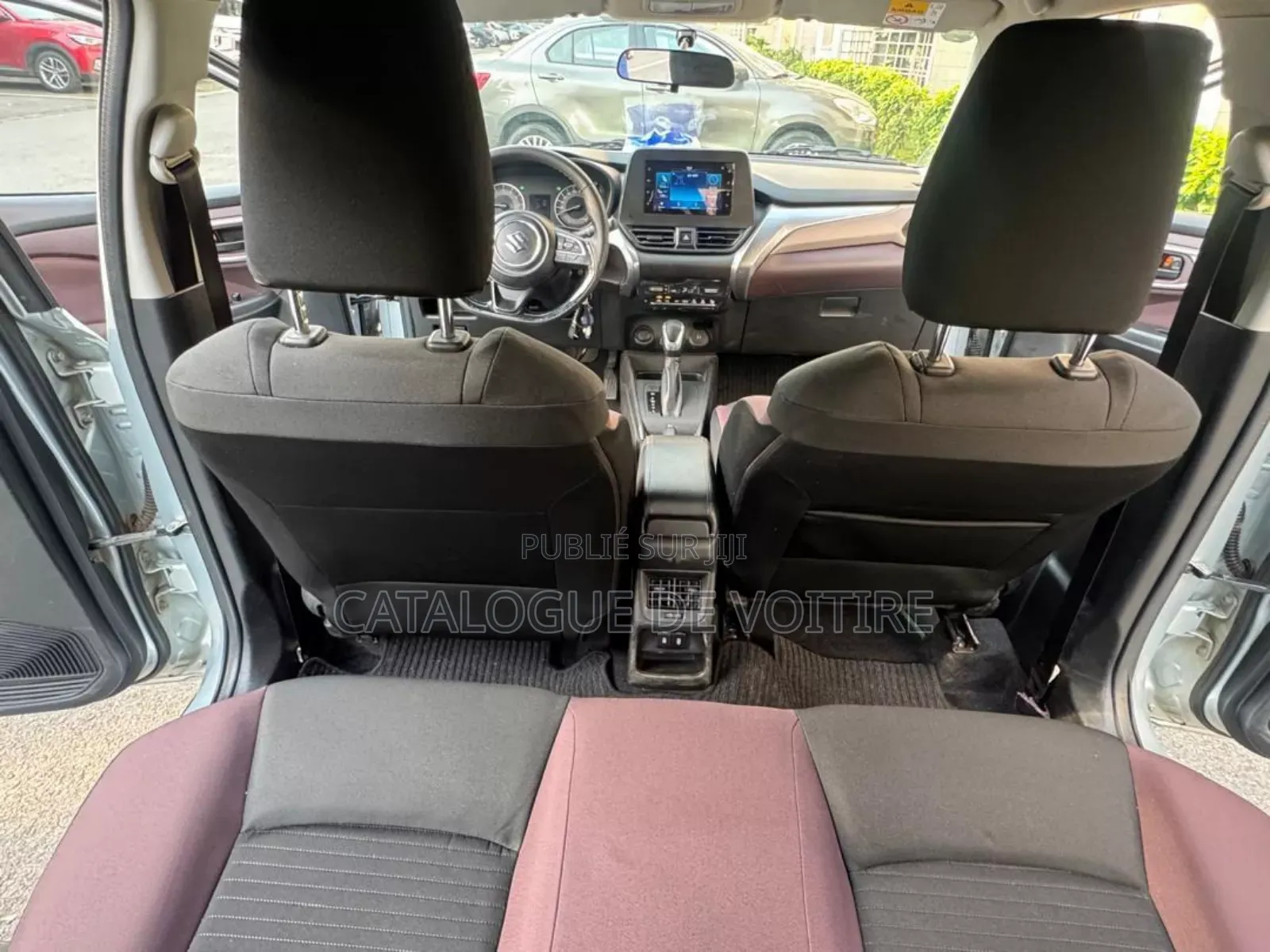 Suzuki Fronx 2025 Gris