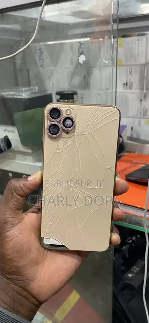 Apple iPhone 11 Pro Max 64 GB Doré