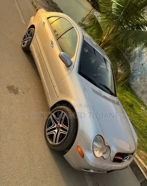 Mercedes-Benz C200 2003 Gris