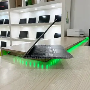 Neuf Ordinateur Portable HP ZBook 14u G6 8GB Intel Core I7 SSD 256GB