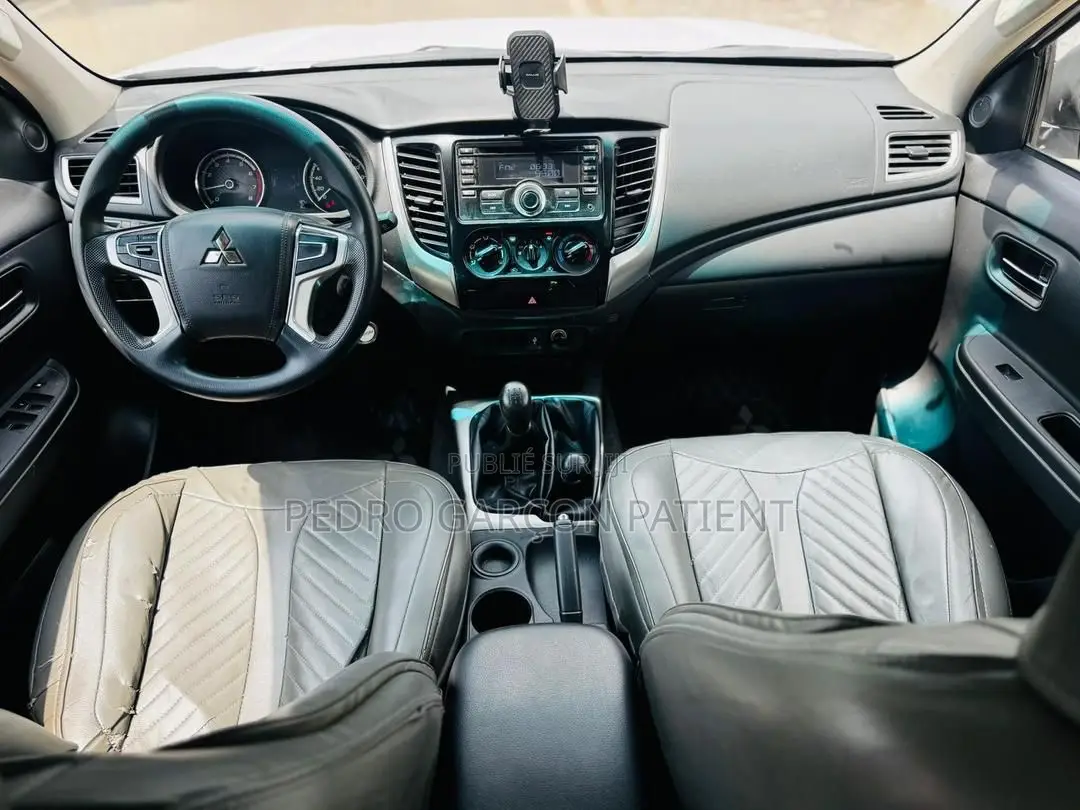 Mitsubishi L200 2024 Blanc