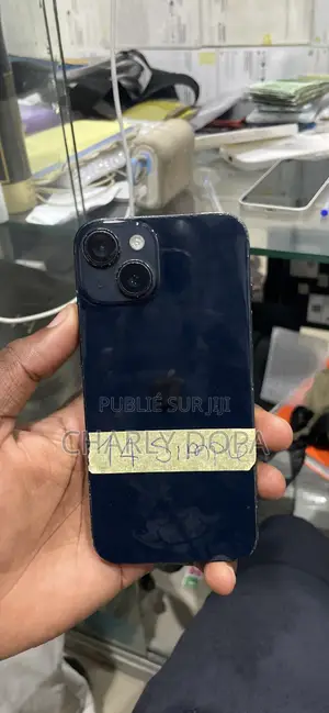 Apple iPhone 14 128 GB Noir