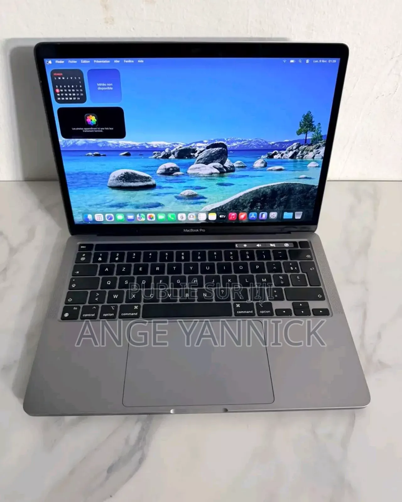 Neuf Apple MacBook Pro 2022 M2 16GB Intel Core M2 SSD 256GB