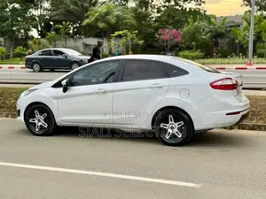 Ford Fiesta 2020 Blanc