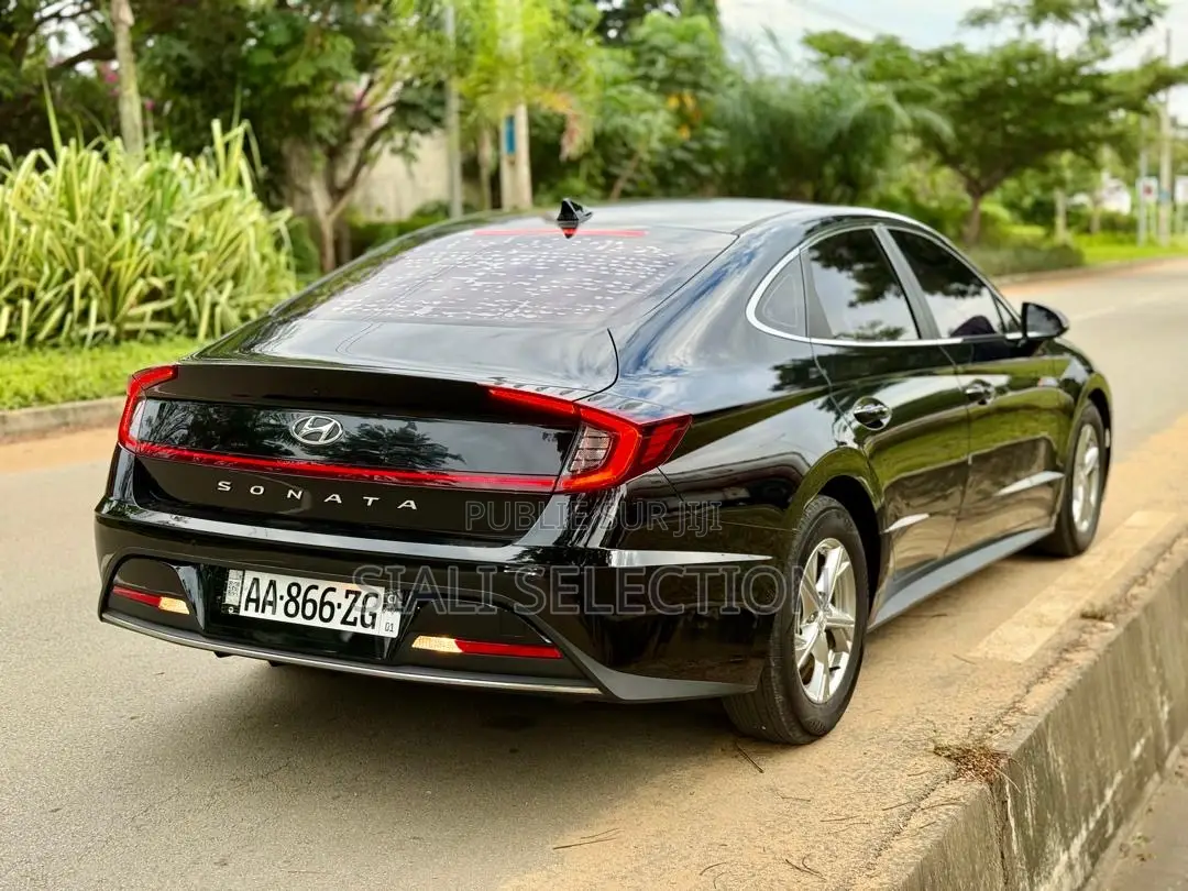 Hyundai Sonata 2022 Black