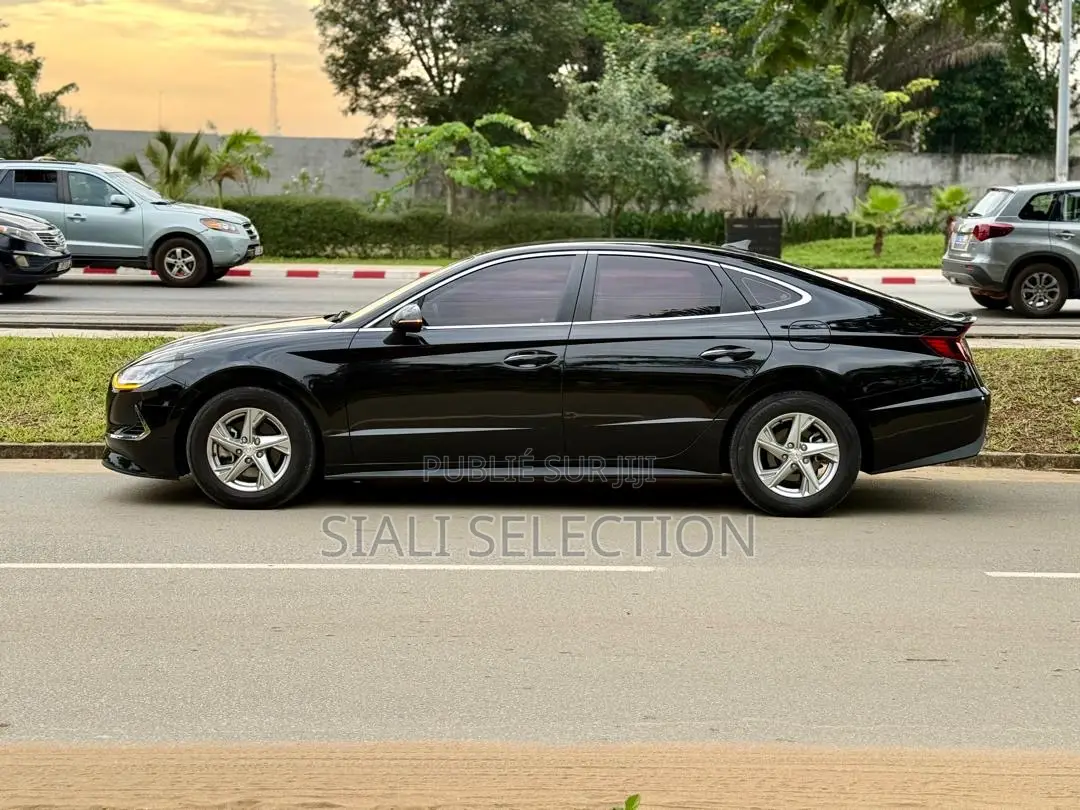 Hyundai Sonata 2022 Black