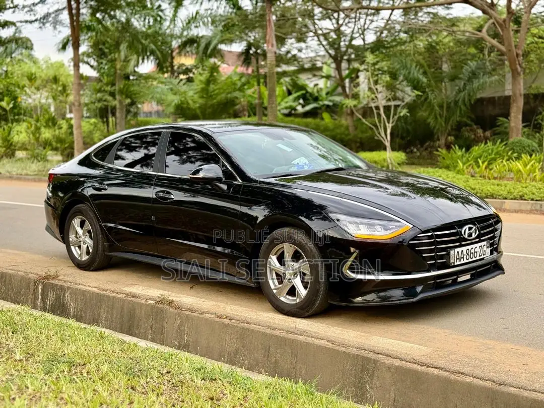 Hyundai Sonata 2022 Black