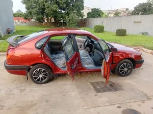 Toyota Corolla 2004 Rouge