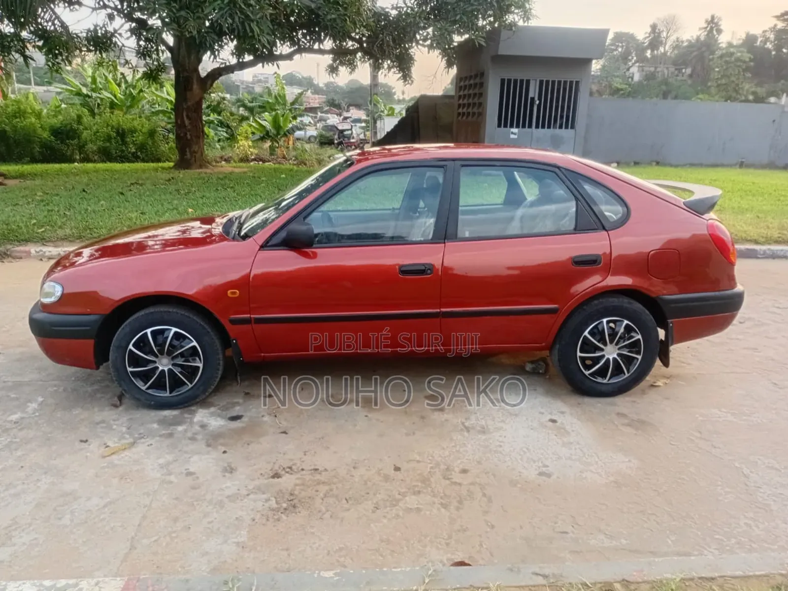 Toyota Corolla 2004 Rouge