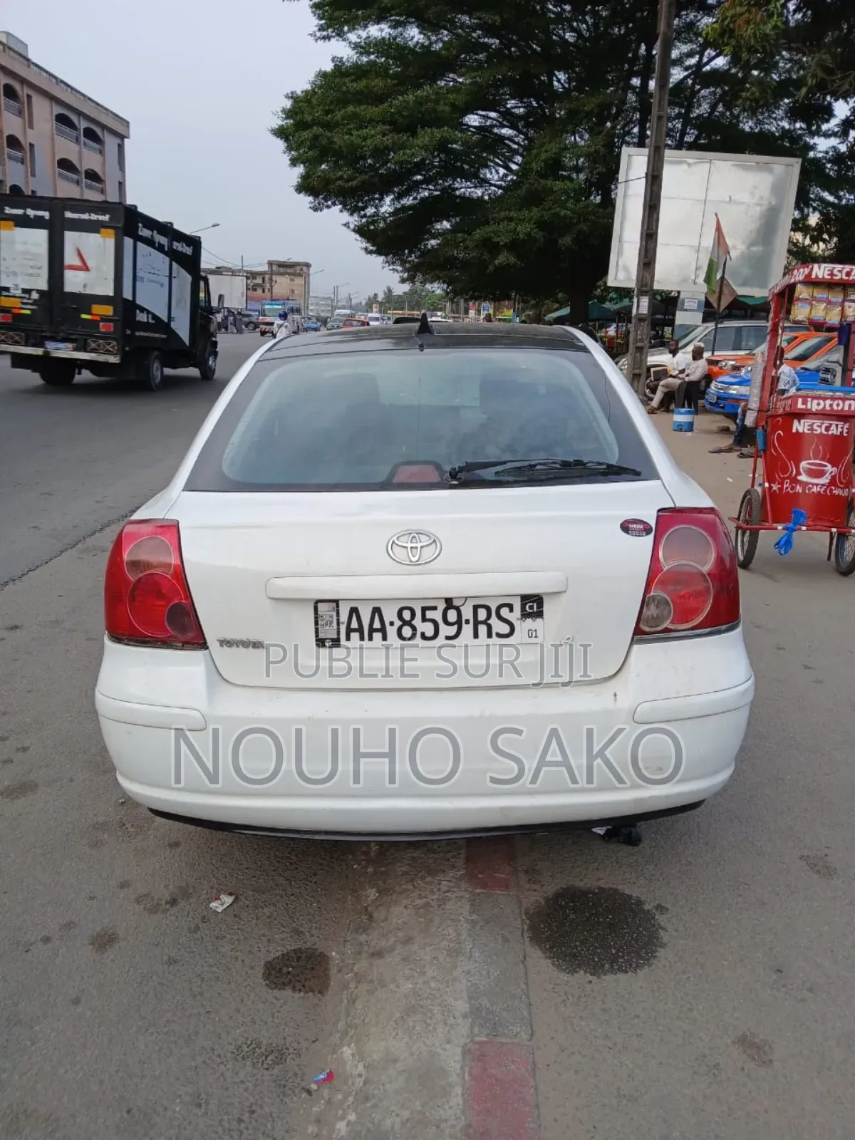 Toyota Avensis 2006 Blanc