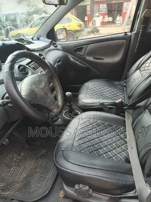 Toyota Yaris 1.0 2004 Bleu