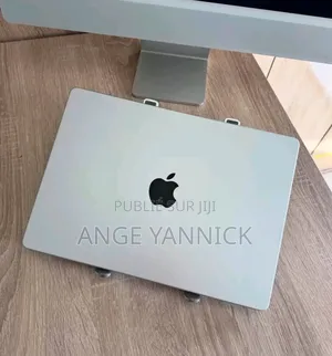 Neuf Apple MacBook Pro 2021 M1 32GB Apple M1 Pro SSD 512GB