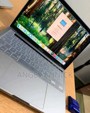 Neuf Ordinateur Portable Apple MacBook Pro 2022 M2 24GB Apple M2 SSD 1T