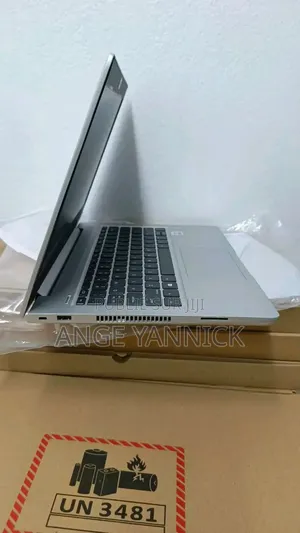 Neuf Ordinateur Portable HP ProBook 430 G7 8GB Intel Core I3 SSD 256GB