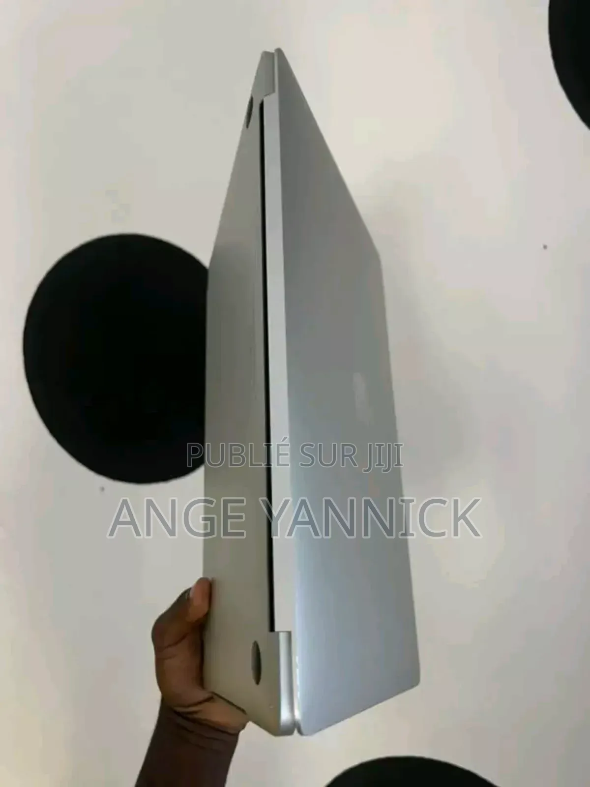 Neuf Apple MacBook Pro 2019 16GB Intel Core I5 SSD 256GB