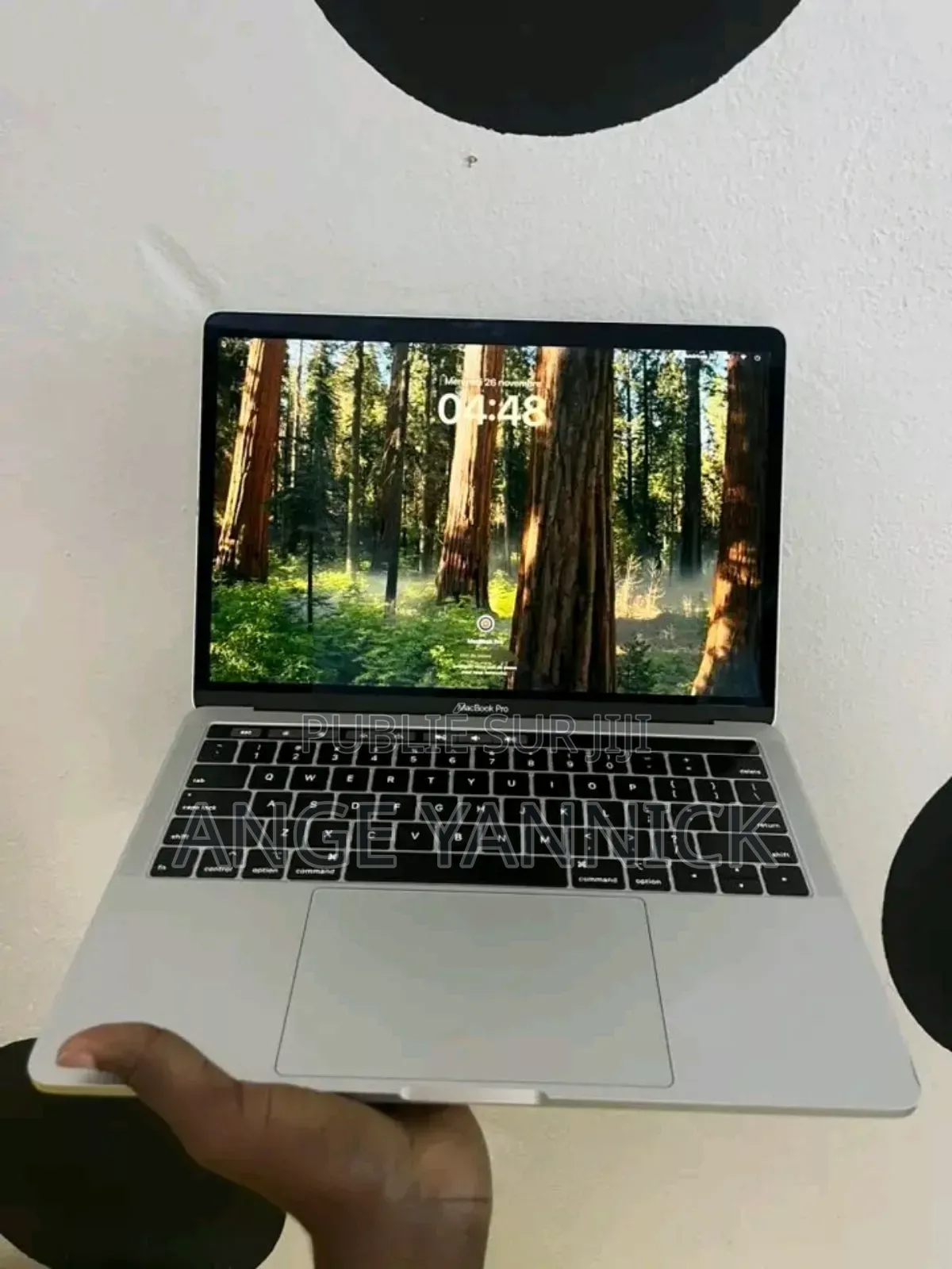 Neuf Apple MacBook Pro 2019 16GB Intel Core I5 SSD 256GB