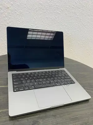 Neuf Apple MacBook Pro 2021 M1 16GB Apple M1 Pro SSD 512GB