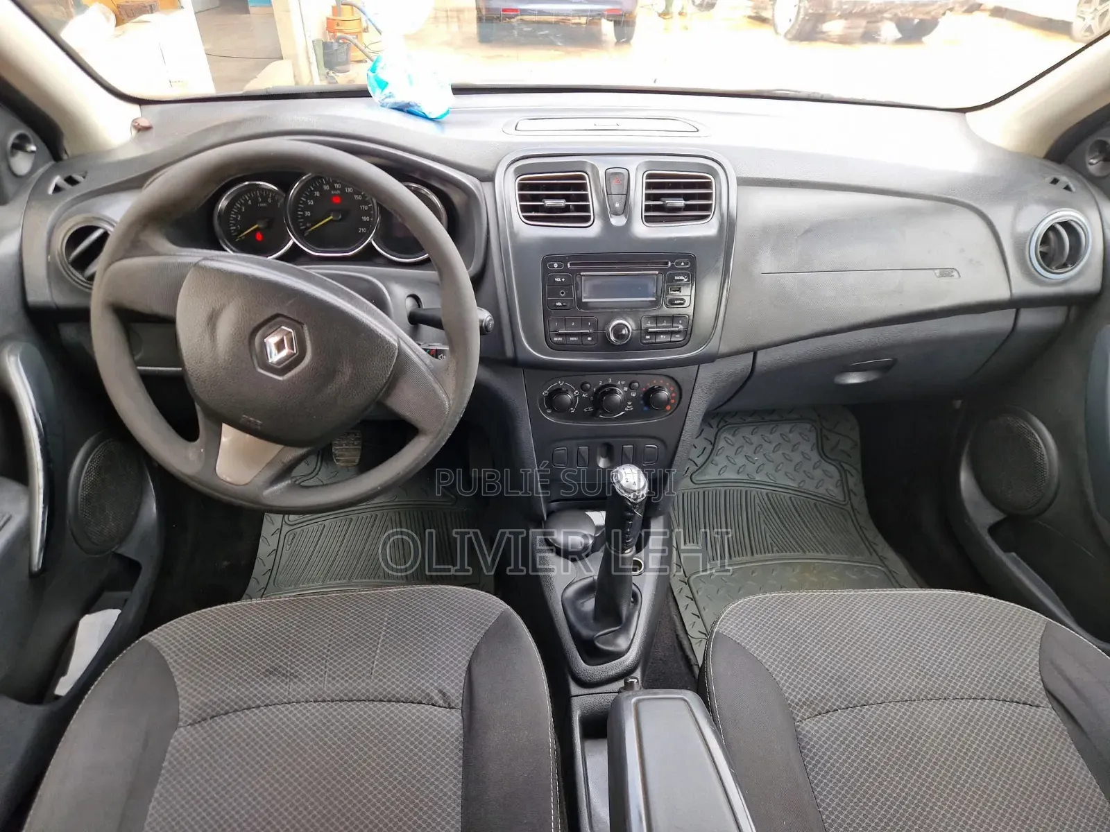 Renault Logan 2014 Gris