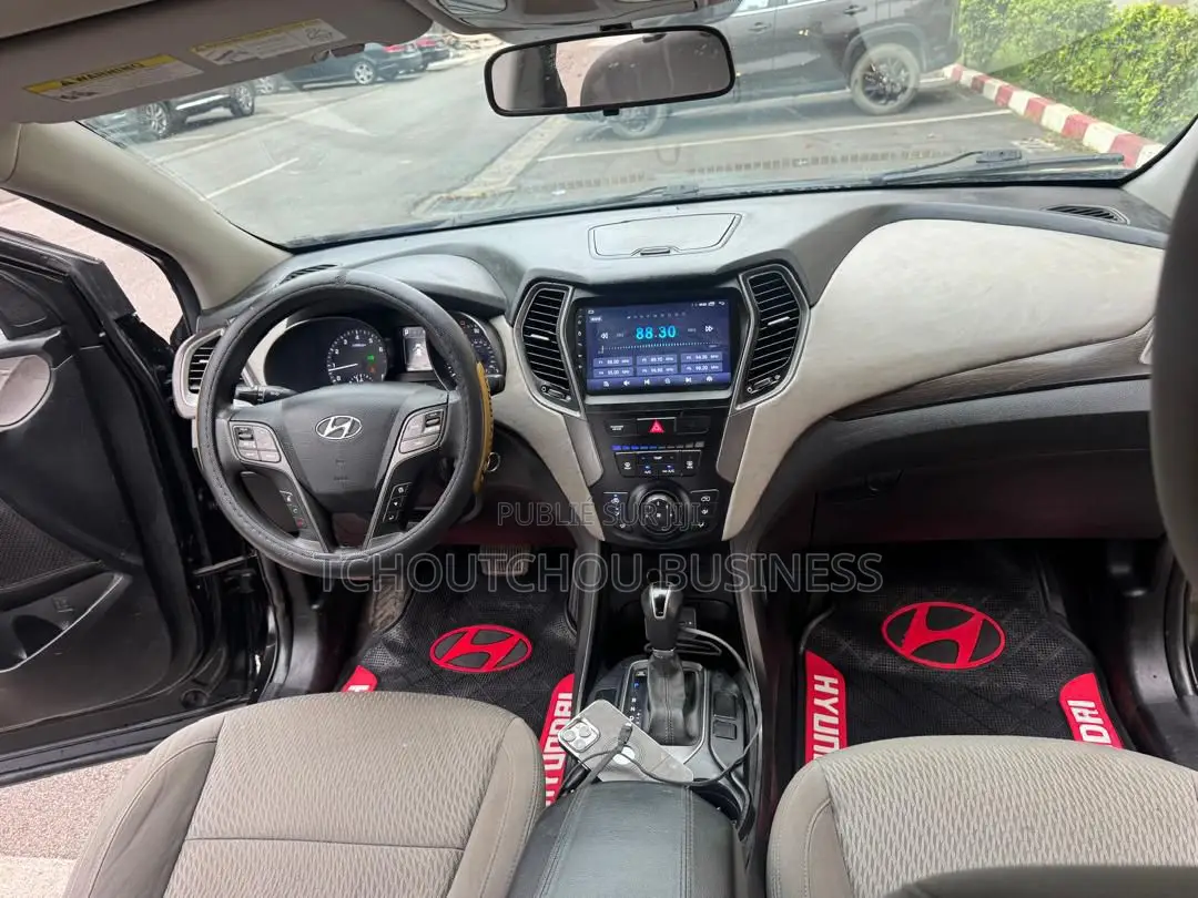 Hyundai Santa Fe 2018 Black