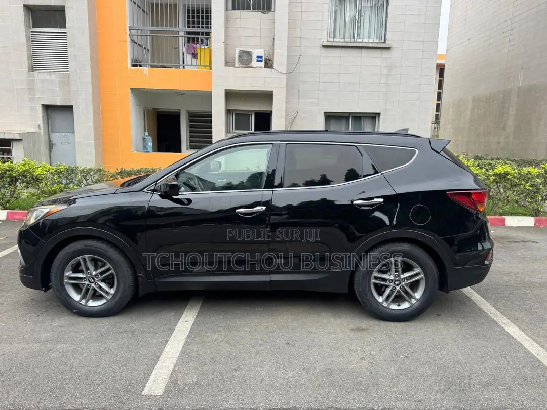 Hyundai Santa Fe 2018 Black