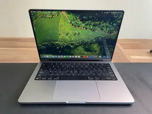 Neuf Apple MacBook Pro 2021 M1 16GB Apple M1 Pro SSD 512GB