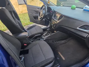 Hyundai Accent SE 2019 Bleu