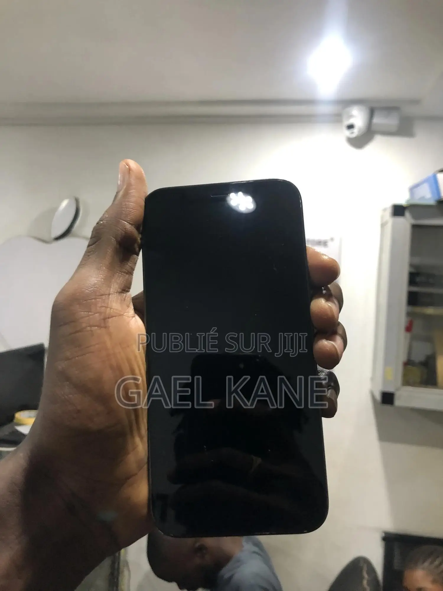 Neuf Apple iPhone 12 Pro 128 GB Gris