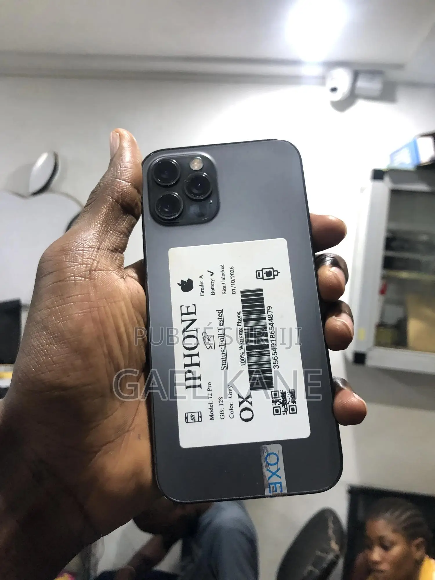 Neuf Apple iPhone 12 Pro 128 GB Gris