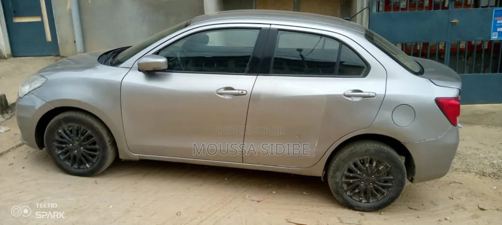 Suzuki Dzire 2023 Gris