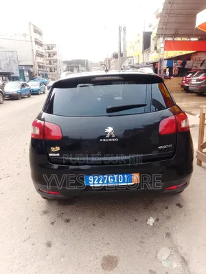 Peugeot 2008 1.2 VTi (82 Hp) 2015 Noir