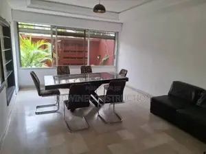 7chbre Villa dans Cocody à Vendre