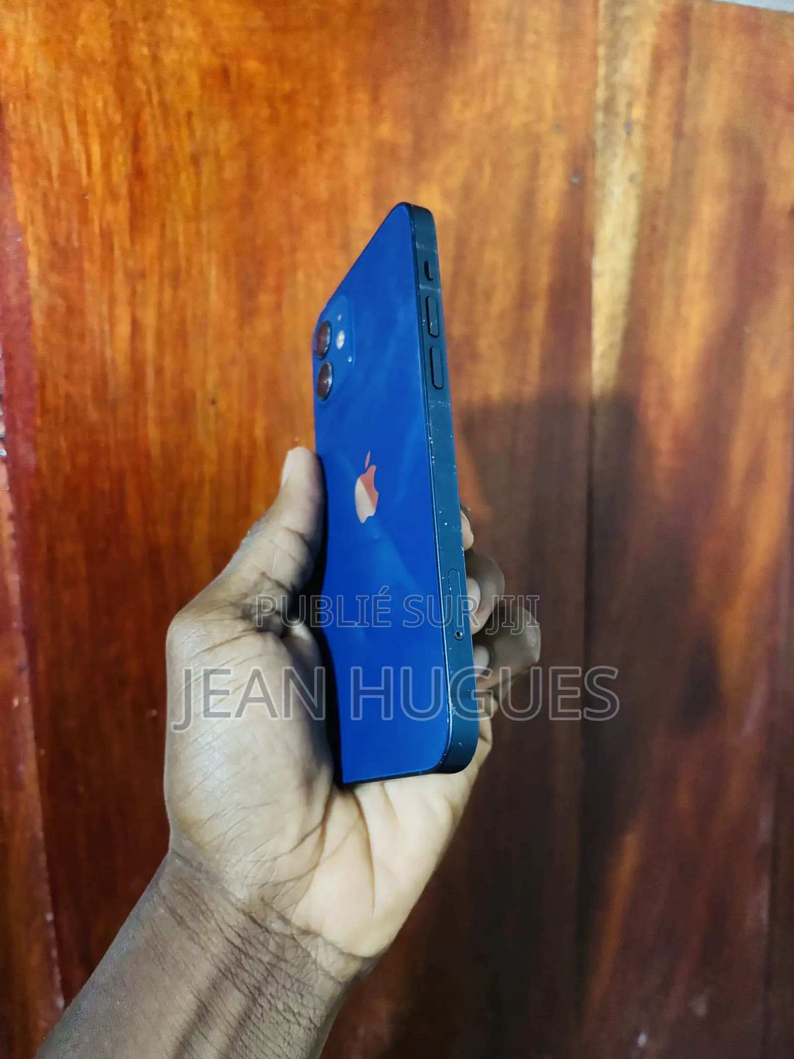 Apple iPhone 12 64 GB Bleu
