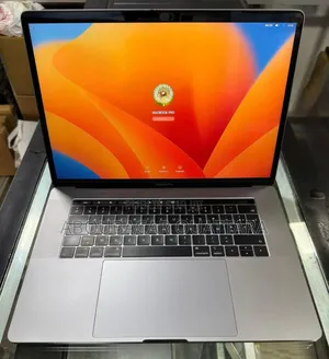 Neuf Apple MacBook Pro 2019 32GB Intel Core I7 SSD 512GB