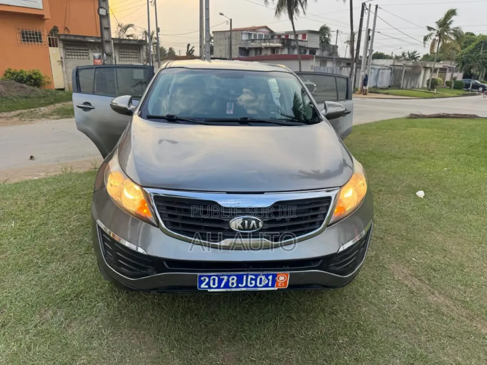 Kia Sportage Base 4dr FWD (2.4L 4cyl 6M) 2012 Gris