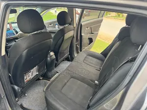 Kia Sportage Base 4dr FWD (2.4L 4cyl 6M) 2012 Gris