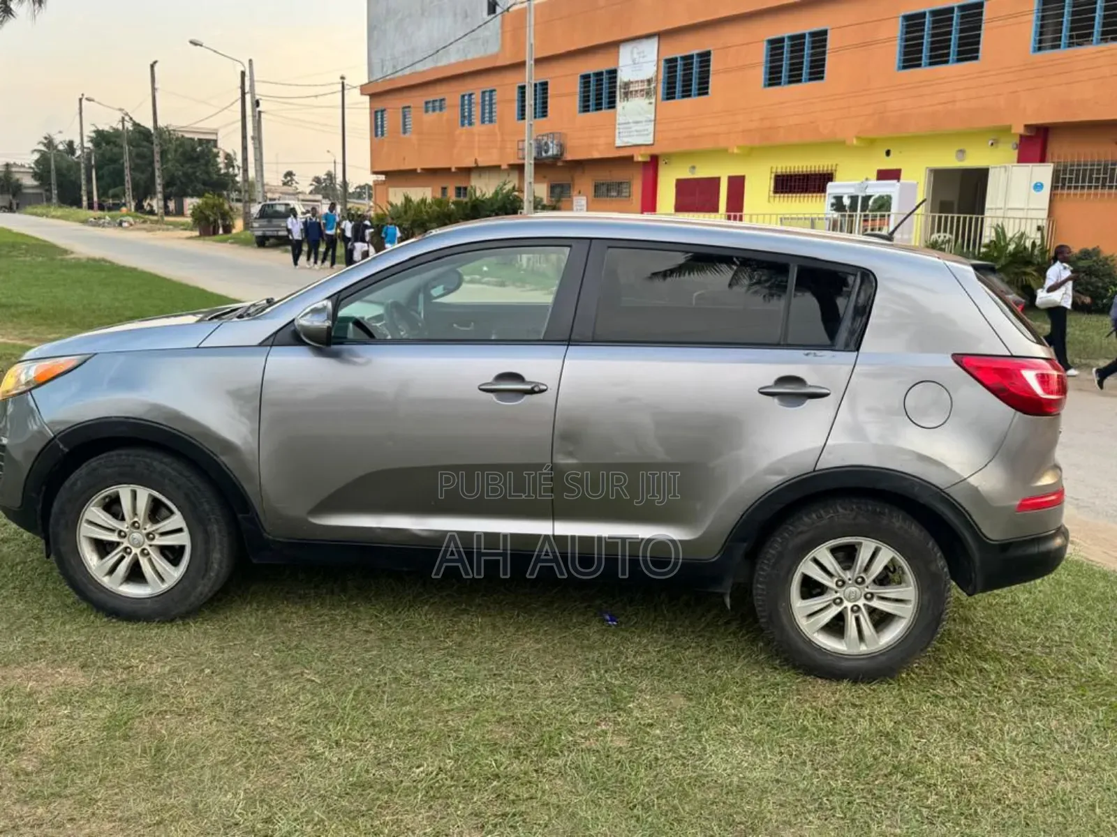 Kia Sportage Base 4dr FWD (2.4L 4cyl 6M) 2012 Gris