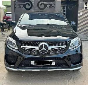 Mercedes-Benz GLE-Class 2017 Noir