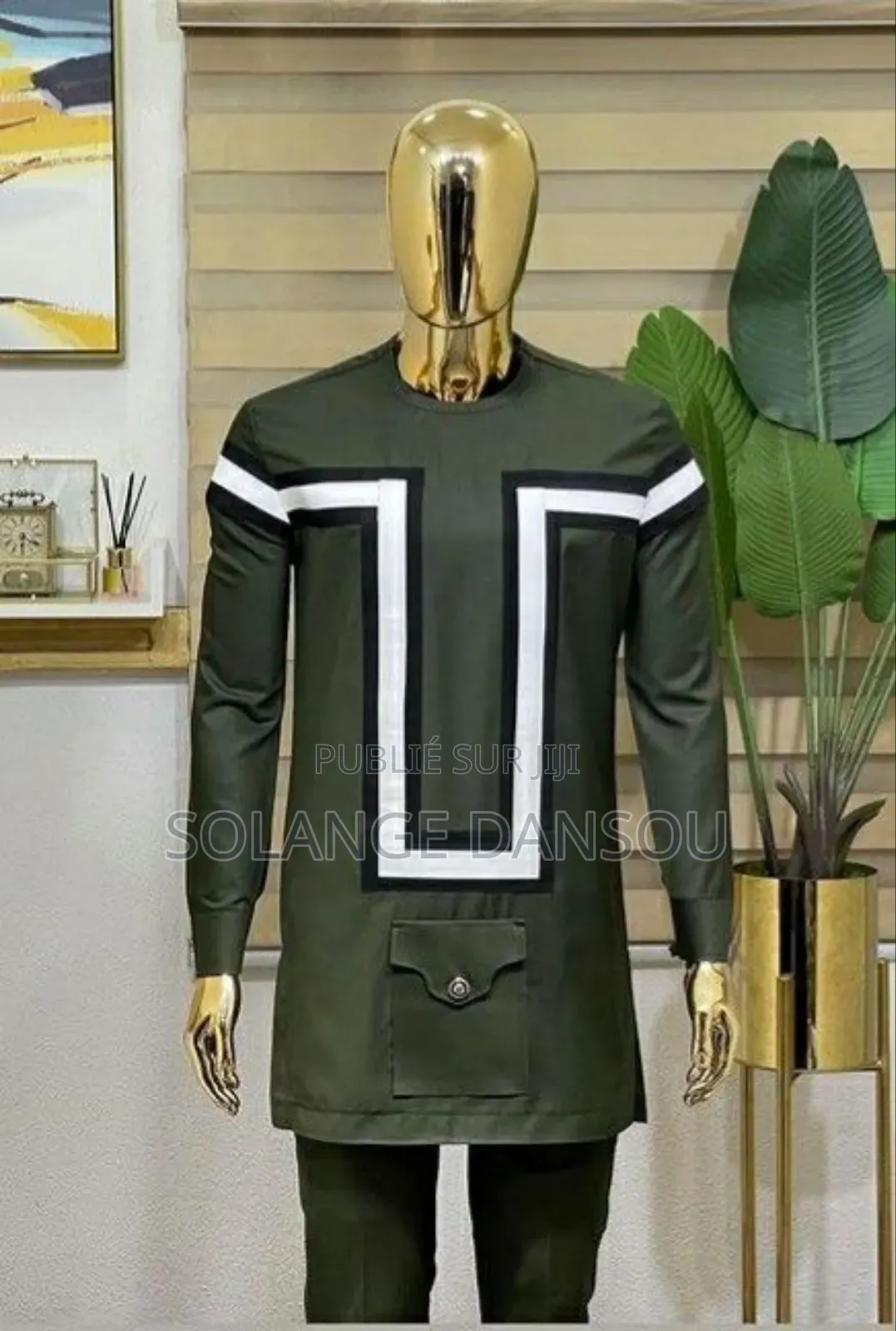 Les Chemises À Vendre