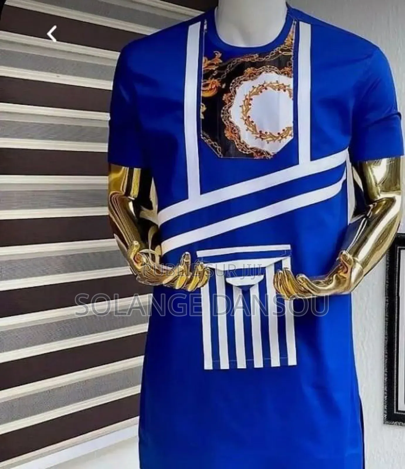 Les Chemises À Vendre